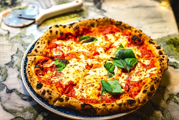 Pizza al horno
